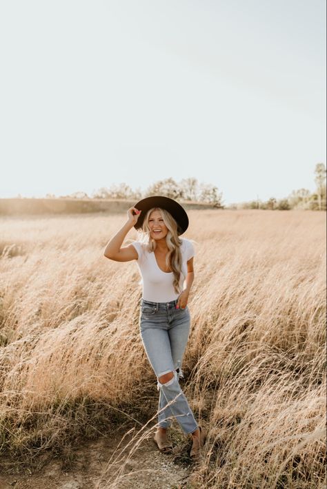 cutest outfits, goals, inspo, and happenings of this week! Last Day Of High School, Cute Senior Pictures, Senior Photoshoot Poses, Summer Senior Pictures, Western Photoshoot, Cutest Outfits, Senior Photography Poses, Senior Portrait Poses, Senior Photo Outfits