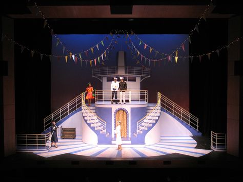 Anything Goes Set Design, Boat Stage Design, Anything Goes Musical, Photobooth Background, Scenic Design Theatres, Theatre Inspiration, Concert Stage Design, Theatre Scene, Set Design Theatre