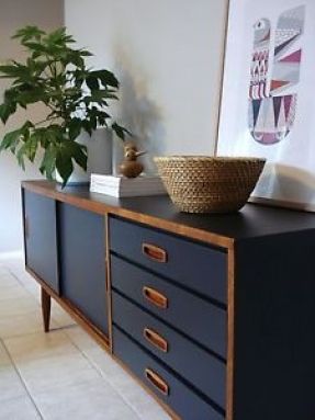 'upcycled' teak sideboard -- love the paint job with wood and paint Buffet Cabinets, Futurist Architecture, Teak Sideboard, Furniture Renovation, Retro Furniture, Refurbished Furniture, Natural Home Decor, Retro Home Decor, Furniture Restoration