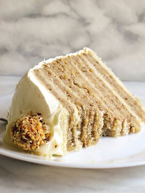 Italian Walnut Cake, Romanian Walnut Buttercream Cake, Nut Cake Old Fashioned, Walnut Cake Old Fashioned, Old Fashion Desserts, Nut Cake Recipes, Old Fashion Cake, Old Fashioned Cake Recipes, Walnut Cake Recipe Easy