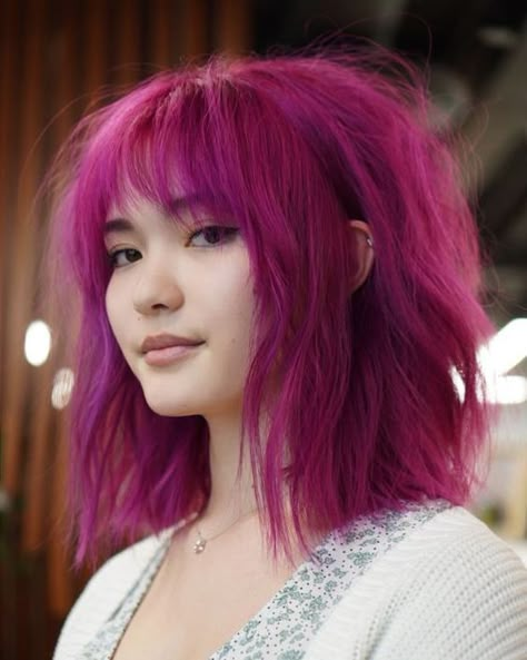 Magenta Hair, Funky Hair, Dyed Hair Inspiration, Hair Color Pink, Alternative Hair, Haircut And Color, Hair Color And Cut, Hair Dye Colors, Dye My Hair