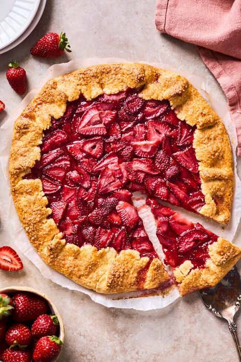 Strawberry Galette {Easy Dessert} - Two Peas & Their Pod Sourdough Discard Strawberry, Galette Recipes, Strawberry Galette, Farm Recipes, Galette Recipe, Foodie Crush, Biscuits Recipe, Sourdough Discard, Strawberry Filling