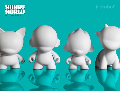 MUNNY and your favorite MUNNYWORLD characters are now 7-inches tall! Fimo, Modele Impression 3d, Art Toys Design, Vinyl Art Toys, Toy Sculpture, Tanah Liat, Toy Art, Mascot Design, 3d Laser