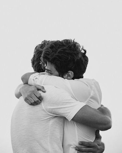 Hug Pose, Santorini Photographer, Man Hug, Island Photography, Marriage Photography, Hugging Couple, Santorini Island, Gay Aesthetic, Santorini Wedding