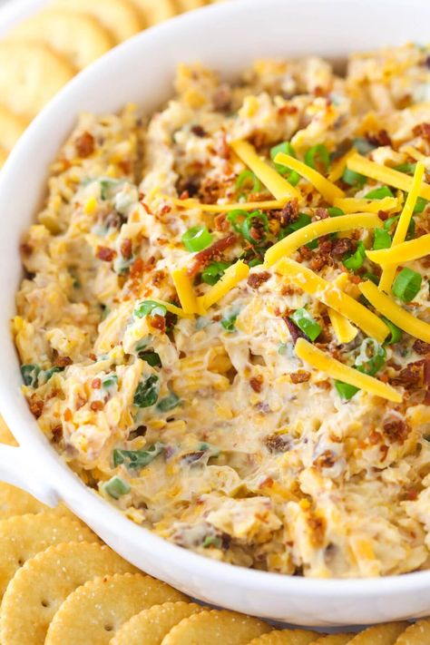 This Million Dollar Dip is quick and made with only 5 ingredients. Bacon, cheese, green onions, almonds, and mayo combine to make a perfect appetizer for parties or game day. Definitely tastes like a million bucks! Million Dollar Dip, Delicious Dips Recipes, How To Make Bacon, Game Day Appetizers, Salsa Dip, Veggie Dip, Game Day Snacks, Bacon Bits, Perfect Game