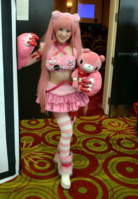 Gloomy Bear Cosplay Gloomy Bear As Human, Gloomy Bear Aesthetic Icon, Super Sonico Gloomy Bear Cosplay, Gloomy Bear Inspired Outfit, Gloomy Bear Halloween Costume, Creepy Cute Clothes, Gloomy Bear Costume, Gloomy Bear Makeup, Gloomy Bear Clothes