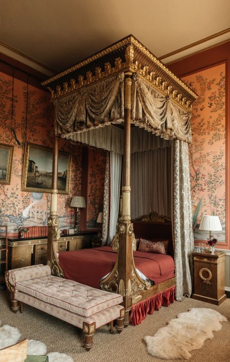 Belvoir Castle Interior, Castle Bedrooms, Magpie Nest, European Interiors, Belvoir Castle, Belton House, Castle Bed, Castle Rooms, Castle Bedroom