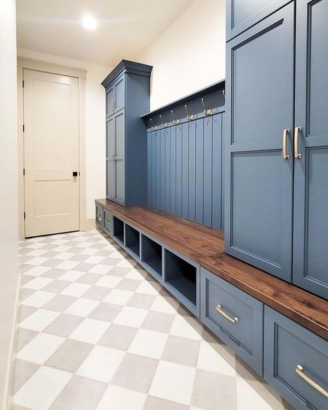 OWSI Flooring & Design on Instagram: "Transform your mudroom into a stylish yet practical space with checkered tiles! 🤩 Explore endless possibilities at our tile selection center. Elevate your space with quality, style, and variety at📍Design Center Orem, Utah.   Tiles supplied and installed by: @owsiflooringanddesign   🏷 #Owsi #OwsiUSA #utahhome #mudroom #mudroomdesign #mudroomakeover #storage #mudroomspace  #tiledesign #tiles #moderntile #tilelife #tileaddiction #tilesetter #floordesign   #naturalhomevibes #houseandhome #homestylinginspo #designinspirations #homerenovations #homedesign #lovelyinteriors #instahomedesign #housegoals #checkeredtiles #blacktiles #whitetiles #powderroom" Home Floor Design, Checkered Tile, Blue Tile Floor, Room Floor Tiles, Tile Selection, Checkered Tiles, Mudroom Flooring, Orem Utah, Laundry Room Flooring