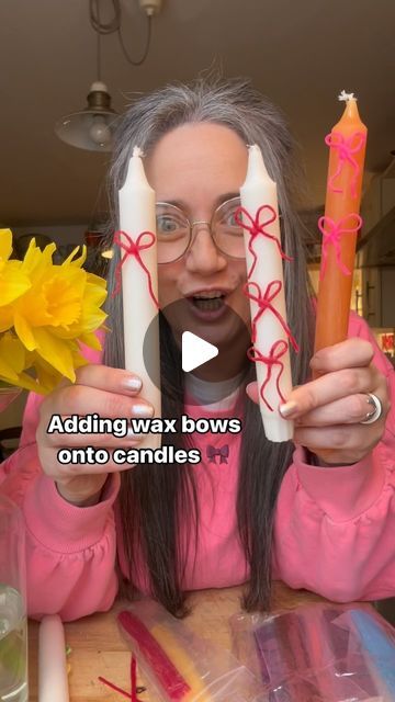 Mrs Clare Hooper on Instagram: "Get ready to craft some cuteness. Look at this easy-peasy DIY wax bow tutorial for candles using colourful wax craft sticks/Wikki Stix (or Benadroos)!  Linked in bio 🔗🎀  Idea credit: @aurelie.erikson" Aurelie Erikson, Diy Wax, Craft Sticks, Bow Tutorial, Craft Stick Crafts, Easy Peasy, Get Ready, That Look, Look At