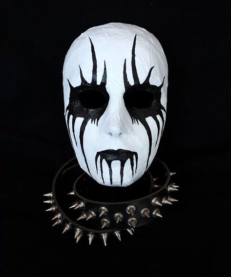 Corpes Paint Black Metal, Black Metal Makeup Tutorial, Male Corpse Paint, Black Metal Face Paint, Metal Goth Makeup, Metal Makeup Men, Goth Corpse Paint, Corpse Face Paint, Corpse Makeup Black Metal