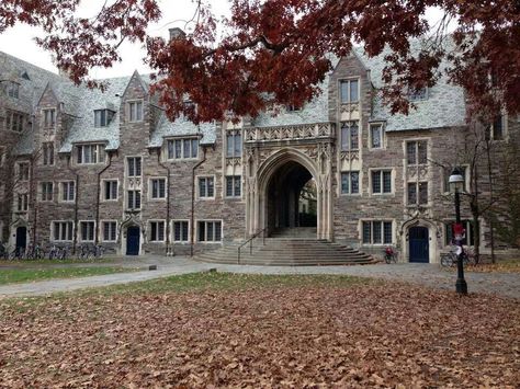 Grayson Hall, Campus Aesthetic, Boarding School Aesthetic, Academia Aesthetics, Autumn In New York, Georgetown University, Dream College, Princeton University, College Campus