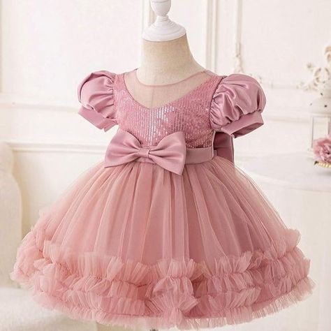 Cute little baby dress!! net embroidery work ruffle patterned flared short sleeve baby girl frock, Pack of 1 Dm to get the link!! Product link in the bio!! HURRY limited deal offer!! #baby#babygirl#babydresses#instagram#instababies#product#sale#deal Beby Frok Designs Pic, Newborn Frocks, Baby Net, New Frock, Girl Frock, Net Embroidery, Ruffle Pattern, Product Sale