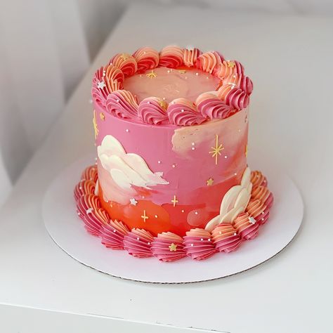 Sunset Themed Birthday Party, Mini Cake Designs Birthday, Sunset Cake Design, Sunset Birthday Cake, Pink And Orange Birthday Cake, Sunset Dessert, Tequila Cake, Sunset Cake, Orange Birthday Cake