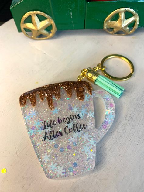 Handmade resin keychain made with glitter, mica powder and epoxy resin. Coffee Cup Keychain, Cup Keychain, Resin Keychain, Mica Powder, Epoxy Resin, Coffee Cup, Coffee Cups, Glitter, Coffee