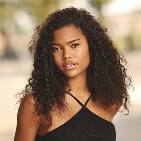 Tamara Smart Tamara Smart, Thalia Grace, Hairdos For Curly Hair, Curly Hair Inspiration, Brown Girl, Dark Beauty, Percy Jackson, Curly Hair, Hair Inspiration