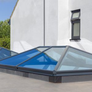 _ Lantern Roof Light, Lantern Roof, Aluminium Roof, Aluminum Element, House Cladding, Roof Lantern, Open Plan Kitchen Living Room, Blue Lantern, House Extension