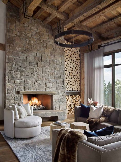 A captivatingly beautiful modern rustic mountain home in Big Sky Country Rustic Mountain Homes, Mountain Home Interiors, Popular Living Room, Casa Country, Modern Mountain, Home Fireplace, Modern Cabin, Rustic Living, A Living Room