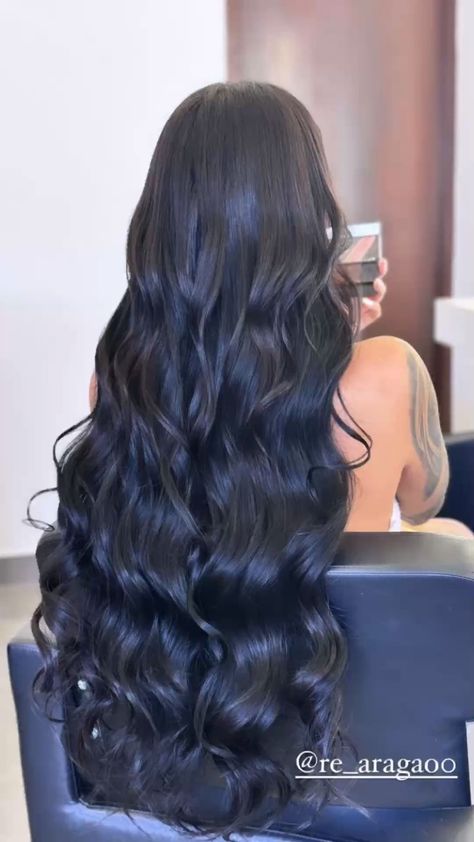 Black Hair Aesthetic, Long Shiny Hair, Long Silky Hair, Mega Hair, Long Black Hair, Sleek Hairstyles, Long Wavy Hair, Silky Hair, Dream Hair