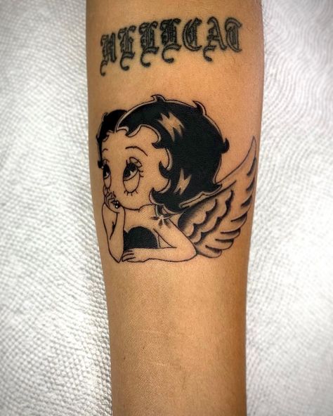 Angel Betty Boop, Betty Boop Tattoo Ideas, Bandana Tattoo, Betty Boop Tattoo, Tattoos Angel, Betty Boop Tattoos, Summer Tattoo, Cartoon Character Tattoos, Spooky Tattoos