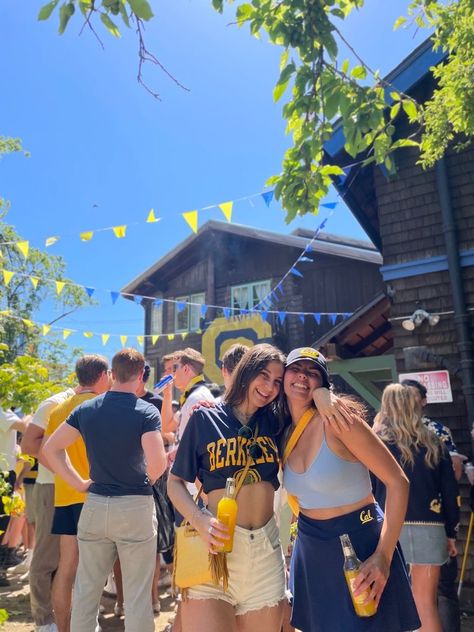 Uc Berkeley Game Day, University Of California Berkeley Aesthetic, California University Aesthetic, Berkley University Aesthetic, College In California, Usa University Aesthetic, Berkeley University Aesthetic, California College Aesthetic, University Aesthetic Friends