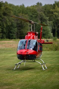 Westland Helicopters, Helicopter Private, Private Helicopter, Best Helicopter, Luxury Helicopter, Bell Helicopter, Cool Dirt Bikes, Dream Car Garage, Helicopter Ride