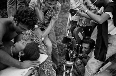 Satyajit Ray, Ray Film, Cinema Art, Independent Filmmaking, Fly On The Wall, Film Institute, Indian Cinema, Opening Credits, Indian Film