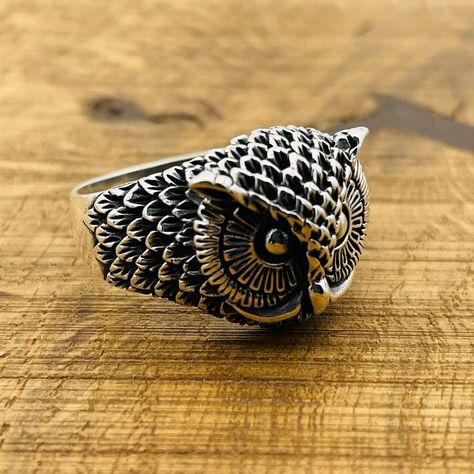 Silver Owl Ring Womens Unisex Bird of Prey Animal Ring Hippie - Etsy Spiritual Owl, Vintage Yoga, Prey Animals, Owl Head, Owl Ring, Animal Ring, Bird Of Prey, Silver Owl, Rings Vintage