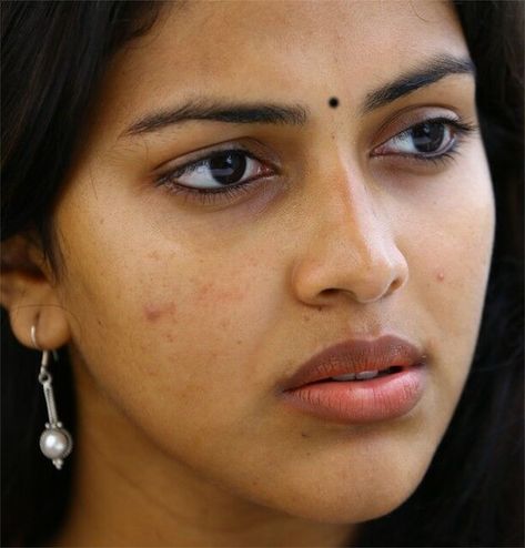 Amala Paul Face Closeup nomakeup unseen Without Makeup Amala Paul Face Closeup Photos Without Makeup Amala Paul, Events, Gallery, Kollywood Actress, Photo Shoot, Stills, Tollywood Actress, Wallpapers. Priyanka Chopra, Amala Paul Face, Kerala Beauty, Face Closeup, Oily Face, Amala Paul, Actress Without Makeup, Beauty Face Women, Without Makeup