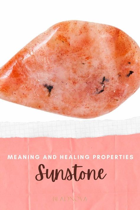 From the Oregon sunstone, Aztec sunstone to the illustrious and mysterious Viking sunstone, the sunstone has occupied an important place in geological history for centuries. Discover what sunstones are, its meaning and healing properties. Sunstone Crystal Meaning, Crystal Correspondences, Sunstone Meaning, Gem Meaning, Stone Meanings, Crystals Energy, Sunstone Jewelry, Burning Sage, Sage Smudging