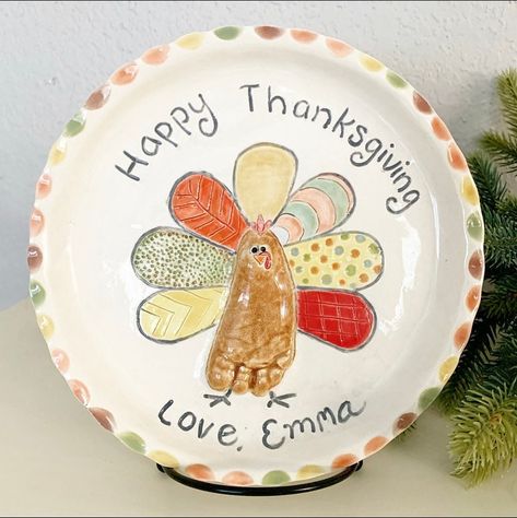 Thanksgiving Plate Craft, Thanksgiving Baby Crafts, Footprint Turkey, Thanksgiving Plate, Family Blessings, Baby Footprint Art, Turkey Plates, Thanksgiving Plates, 1 Samuel 1 27