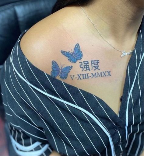 Cute Thigh Tattoos, Stomach Tattoos Women, Chest Tattoo Female, Girl Neck Tattoos, Girl Baddie, Small Chest Tattoos, Small Shoulder Tattoos, Tattoo Female, Pretty Hand Tattoos