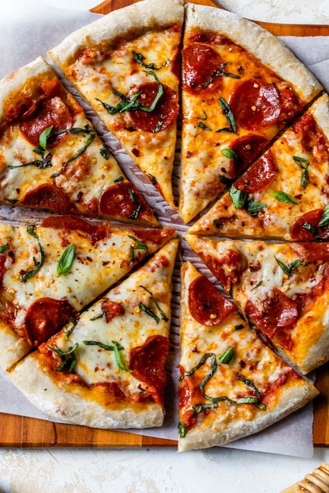 Hot Honey Pizza, Crispy Pepperoni, Honey Pizza, Well Plated, Sweet Pizza, Holiday Meal Planning, Wheat Pizza Dough, Whole Wheat Pizza, Slow Cooker Pasta