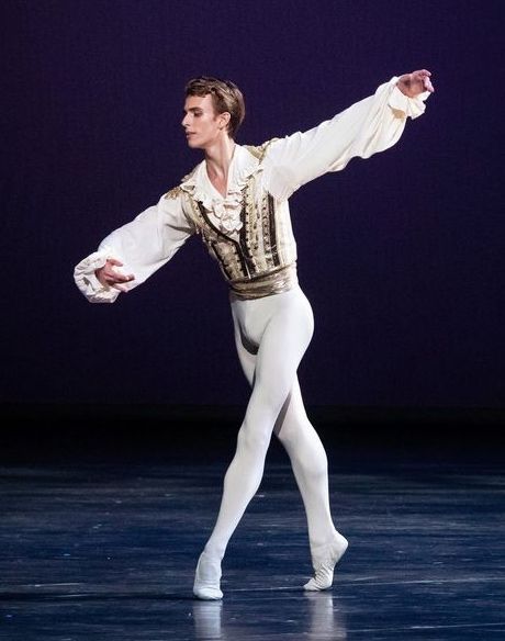 Male Ballerina Outfit, Mens Ballet Costumes, Male Ballerina, Dancer Vibes, Dance Men, Mens Dance, Ashley Taylor, Going With The Flow, Dancer Pose