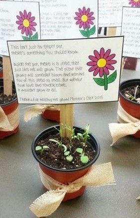 Mother's Day Gifts From Kids, Mothers Day Crafts Preschool, Mothers Day Flower Pot, Mothers Day Plants, Planting For Kids, Easy Diy Ideas, Mother's Day Projects, Gifts From Kids, Mothers Day Poems