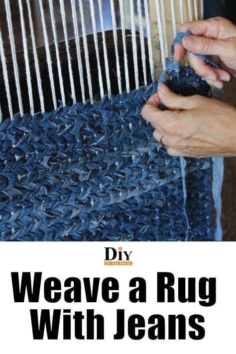 Denim Rag Rugs Diy, Square Rag Rug Diy, Denim Woven Rug, Weaving A Rug On A Loom, Weave Rag Rug, Jean Rugs Diy How To Make, Rag Rug Weaving Tutorials, Denim Weaving Old Jeans, Woven Rag Rug Patterns