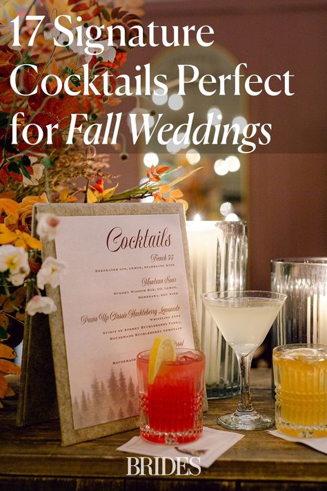 If you're planning a fall wedding, you'll want to serve signature cocktails that match the vibe of the season. Here, we're sharing 17 delicious ideas to inspire your own signature drink for a fall wedding, including options made with pumpkin, apple, cinnamon, and other seasonal flavors. // Photo: Michelle Beller Photography Fall Bridal Shower Drink Ideas, October Wedding Cocktails, Fall Wedding Alcohol Drinks, Wedding Cocktails Fall, Fall Wedding Signature Drink Ideas, Best Signature Drinks For Wedding, Fall Drinks For Wedding, Fall Wedding Drink Ideas, Her Signature Drink Wedding