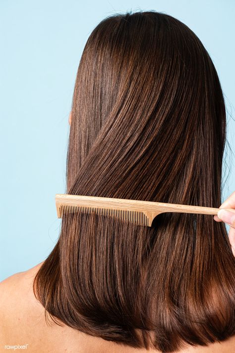 Stylist combing a woman's hair | premium image by rawpixel.com / Teddy Rawpixel #picture #photography #inspiration #photo #art #hairstyle #woman #feminine #styling Hair Serum, Hair Products For Styling, Drugstore Hair Products, Logo Hair, Hair Photography, Beauty Products Drugstore, Organic Hair, Sleek Hairstyles, Hair Studio