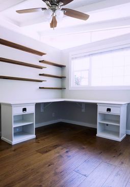 Diy Desk For Two, Diy L Shaped Desk, Desk For Two, Diy Corner Desk, Diy Office Desk, Desk Diy, Desk Plans, Shaped Desk, Craft Room Design