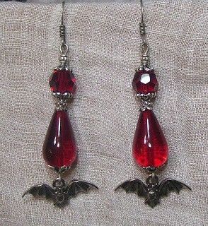 Gothic Earrings Aesthetic, Cute Goth Earrings, Bat Piercing, Dark Homes, Ears Pierced, Goth Earrings, Bat Earrings, Romantic Goth, Goth Jewelry