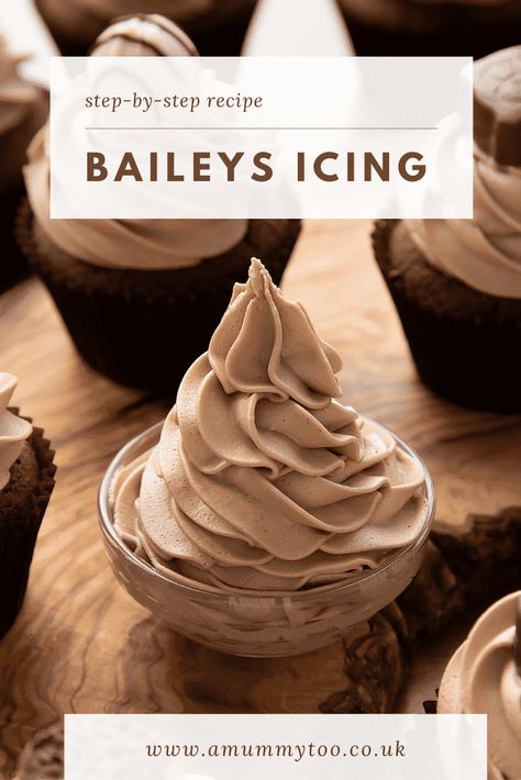 Baileys Hot Chocolate Cake Recipe, Baileys Whipped Cream Frosting, Baileys Icing Recipe, Baileys Buttercream Frosting, Baileys Cake Decoration, Baileys Cake Recipe, Cake With Blue Icing, Baileys Icing, Baileys Frosting Recipe