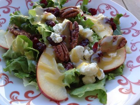 Pioneer Woman Apple Pecan Salad - i'd leave off the blue cheese and do craisins instead of dried cherries Salad With Dried Cherries, Pecan Salad Recipe, Blue Cheese Salad Recipes, Apple Pecan Salad, Cherries Salad, Blue Cheese Salad, Pecan Salad, Healthier Options, Apples And Cheese