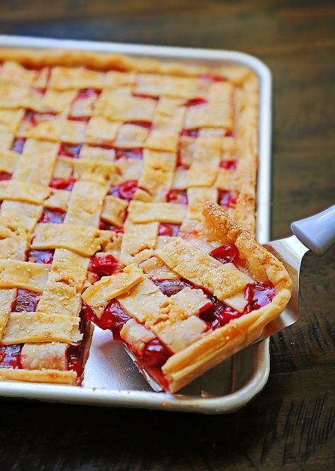 Healthy Cherry Pie Recipes, Sheet Pan Pies Easy, Cherry Slab Pie Recipe, Best Cherry Pie Recipe, Cherry Slab Pie, Slab Pies, Slab Pie Recipes, Sweet Cherry Pie, Cherry Pie Recipe