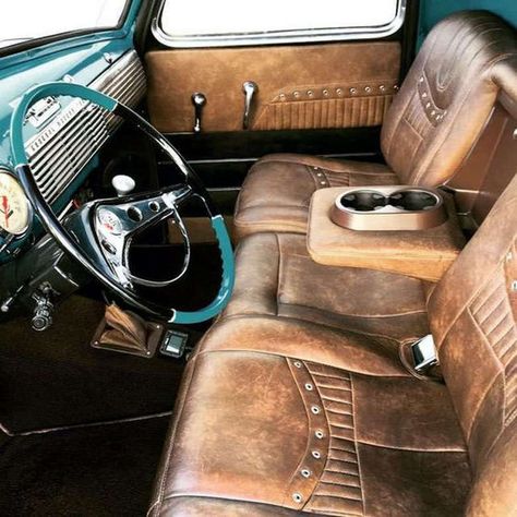 Rat Rod Interior, Truck Chevy, Rat Rod Trucks, Kombi Motorhome, Studebaker Trucks, Chevy 3100, Custom Car Interior, Auto Retro, International Scout