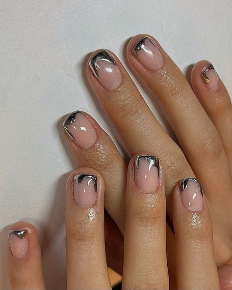 cute molten metal #chromenails #chromefrenchnails #moltenmetal #shortnails #biabnails #gelnails #nailart #fashionnails #naildesign #nails | Instagram Minimalist Metallic Nails, Very Short Gel Nails Ideas, Short Acrylic Nails Metallic, Metal Nail Designs, Minimal Metallic Nails, Metalic Short Nail, Short Metallic Silver Nails, Molten Nails, Artistic Nails Design