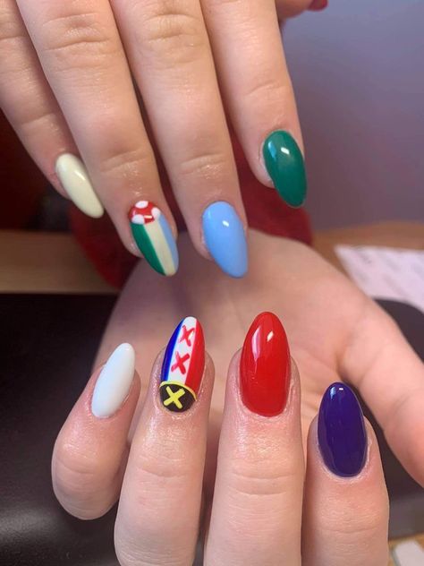 Dream Nails Mcyt, Dsmp Inspired Nails, Dsmp Nail Designs, Lovejoy Nails Ideas, Tommyinnit Nails, Sapnap Nails, Technoblade Nails, Lovejoy Nails, Mcyt Nails