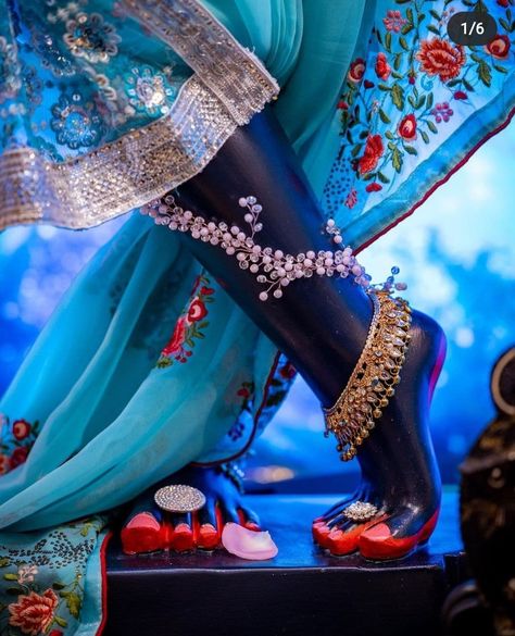 Radhe Krishna Feet Wallpaper, Radha Krishna Feet Images, Krishna Feet Wallpaper Aesthetic, Krishna Charan Images, Krishna Foot Images, Krishna Feet Wallpaper, Krishna Foot, Krishna Charan, Unique Radha Krishna Images