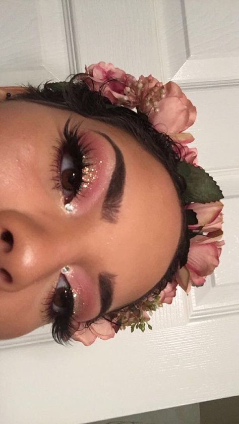 princessesonlyhoe Eye Makeup Glitter, Party Make-up, Beauty Make-up, Makeup Hacks, Make Up Looks, Baddie Makeup, Halloween Make, Makeup Goals, Flawless Makeup