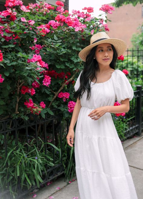 summer straw hat for small or big heads // adjustable wide brim sun hat Outfit For Warm Weather, Hats For Small Heads, Flowy White Dress, White Flowy Dress, Extra Petite, Summer Straw Hat, White Sundress, Wide Brim Sun Hat, Flowy Maxi Dress