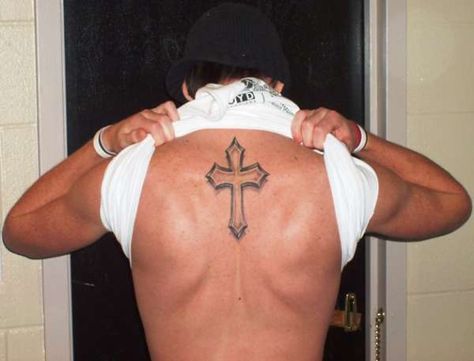 Back Cross tattoo Cross Tattoos, Back Cross Tattoos, Cool Cross Tattoos, Tato Salib, Backpiece Tattoo, Celtic Cross Tattoos, Cross Tattoo For Men, Cross Tattoo Designs, Jesus Tattoo