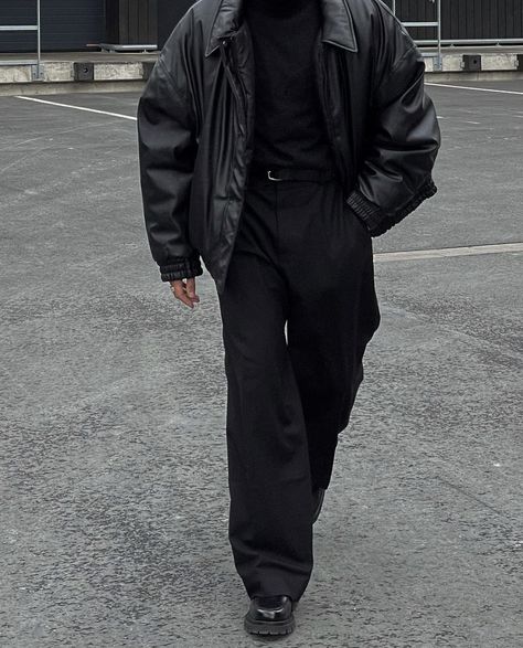 Black Outfit Men, Masc Outfits, Street Style Outfits Men, Street Fashion Men Streetwear, Guys Clothing Styles, Mens Outfit Inspiration, Fire Fits, Cool Outfits For Men, Cool Fits